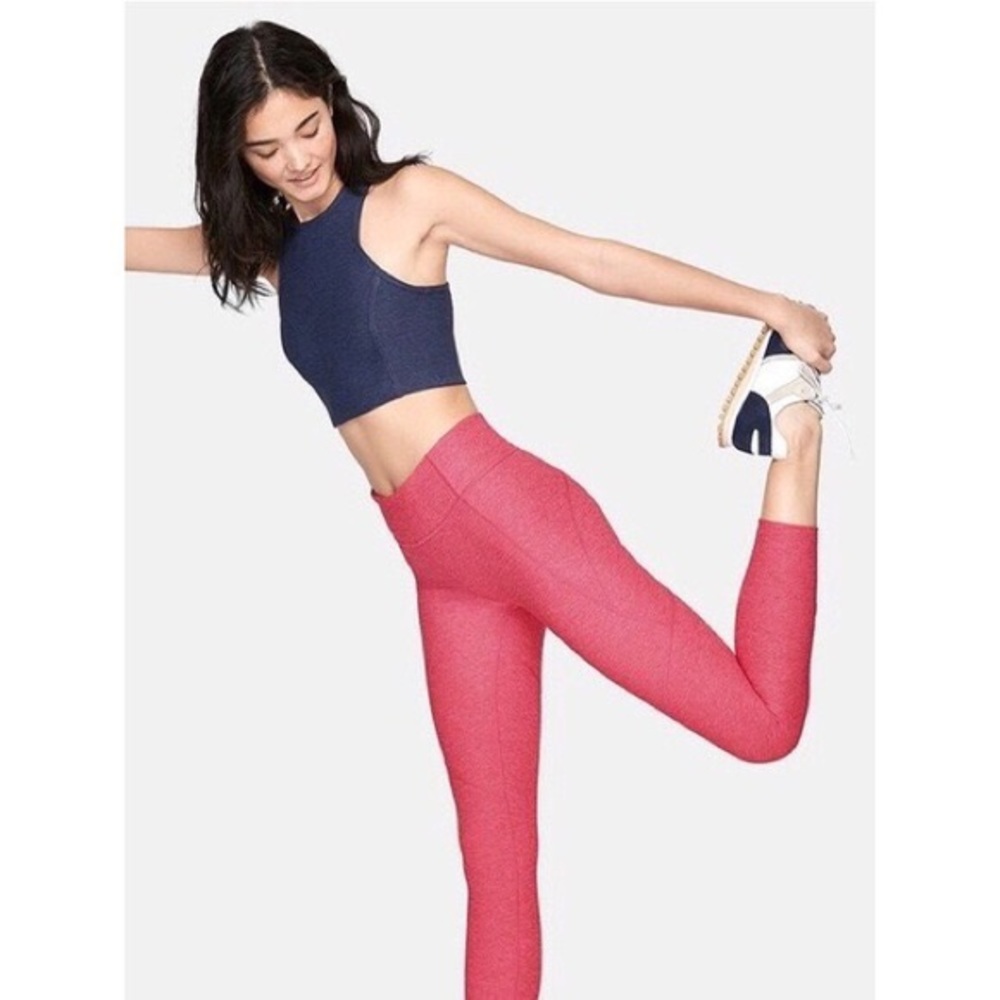 Outdoor Voices Pink mid-rise 3/4 Warmup Leggings